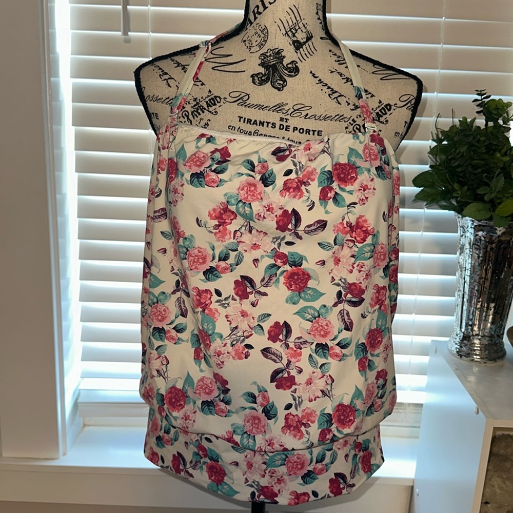 Downeast Basics Swimsuit Top